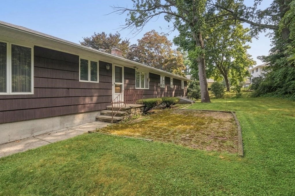 52 Thornton Road, Worcester, MA, 52 Thornton Road, Worcester, MA Photo #30