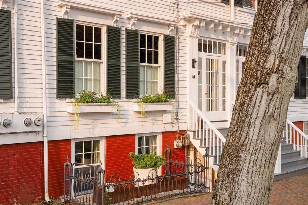 14 Spring St