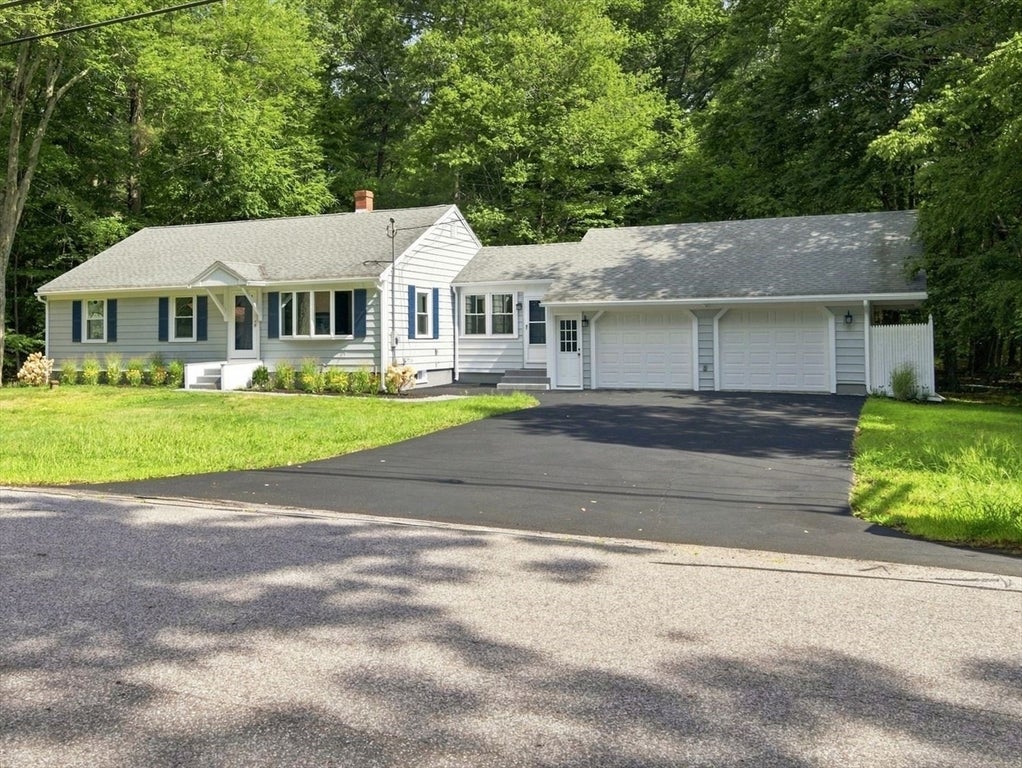 17 Drinkwater Rd, Hampton Falls, NH, 17 Drinkwater Rd, Hampton Falls, NH Photo #1