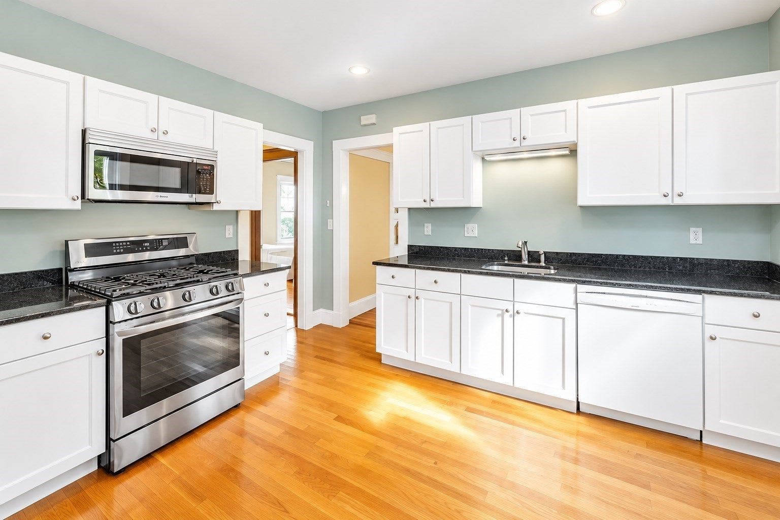 20 Sunset Hill Road #1, Boston, MA, 20 Sunset Hill Road #1, Boston, MA Photo #8