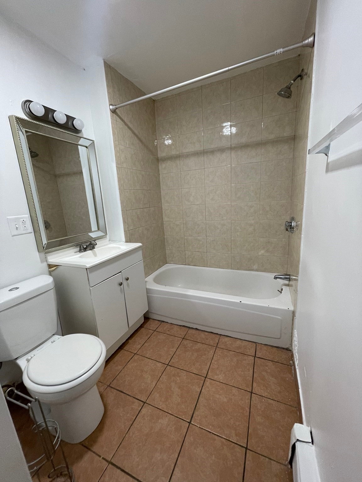 90 Timson St #2, Lynn, MA Photo #15