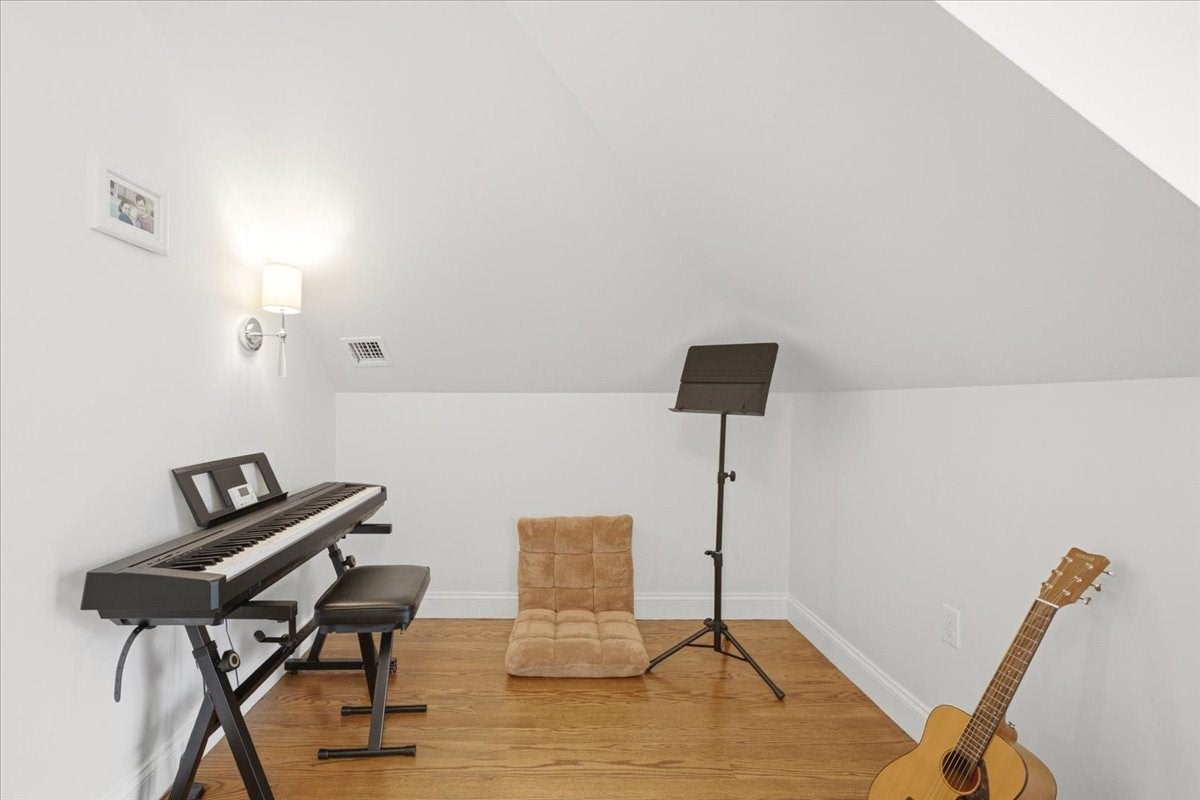 15 Ricker Rd #2, Newton, MA, 15 Ricker Rd #2, Newton, MA Photo #15