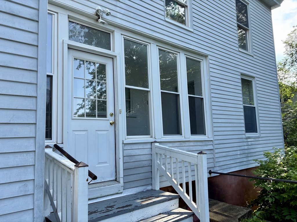 55 Gray St