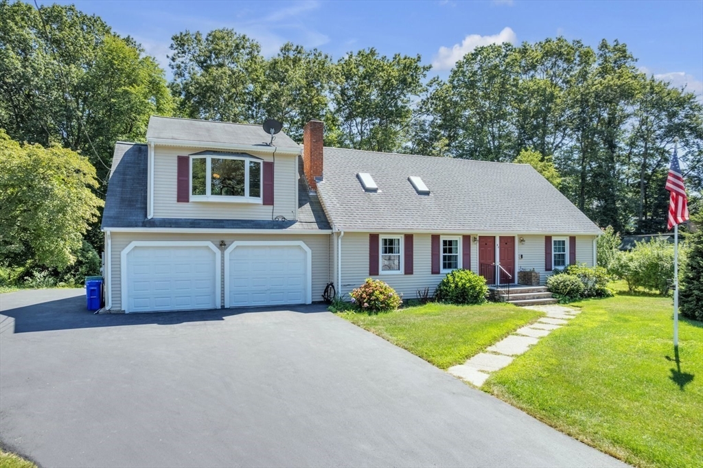 38 Standish Rd