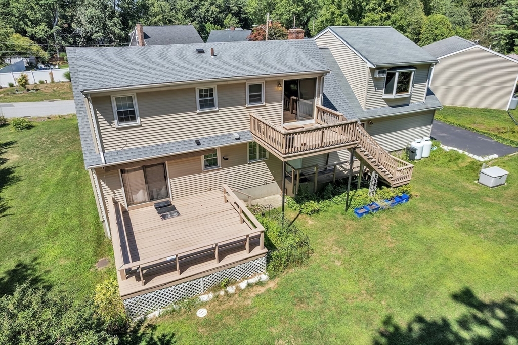 38 Standish Rd