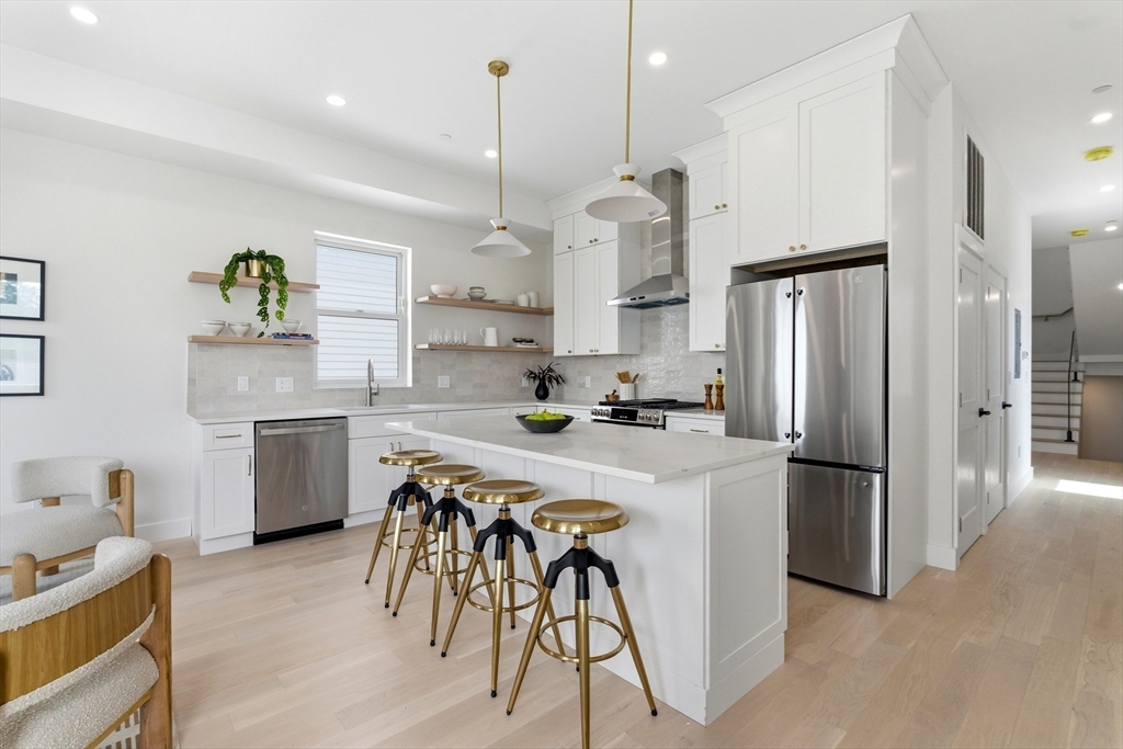28 Swan Ave. 2