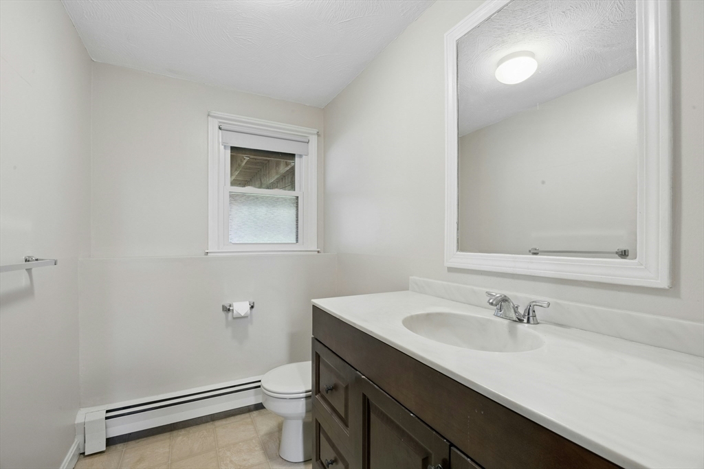 12 Fenway Drive, Milford, MA Photo #28