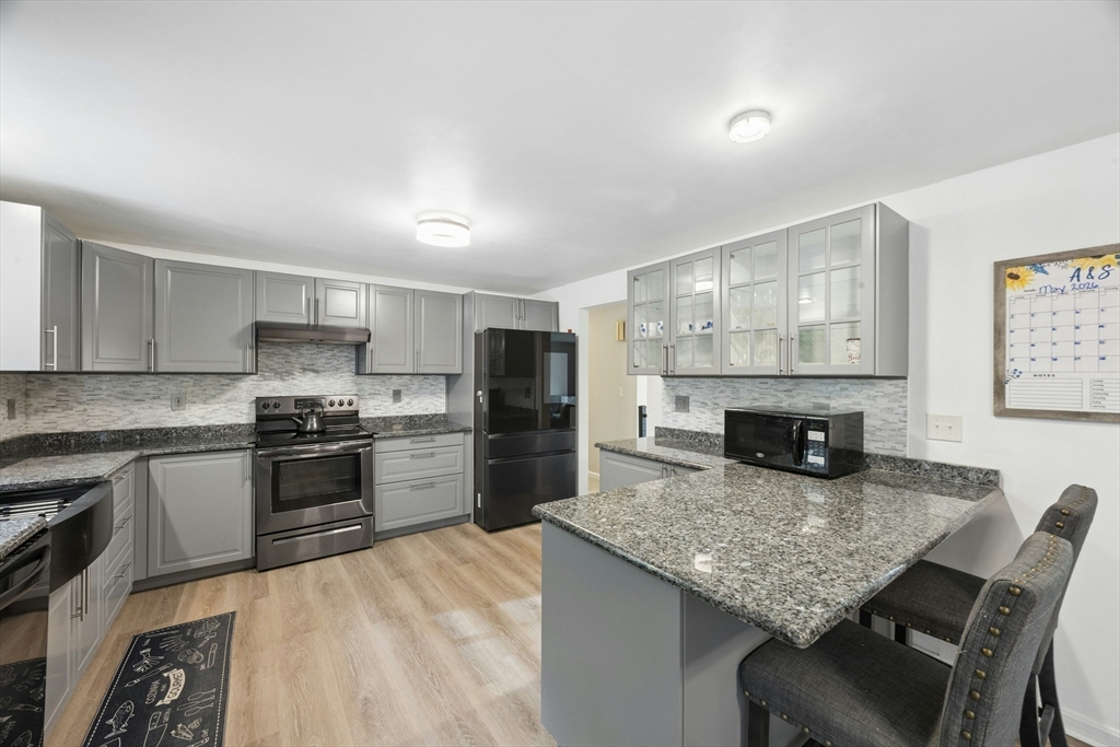 12 Fenway Drive, Milford, MA Photo #3