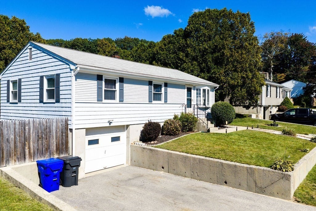 24 Vincenzo Drive