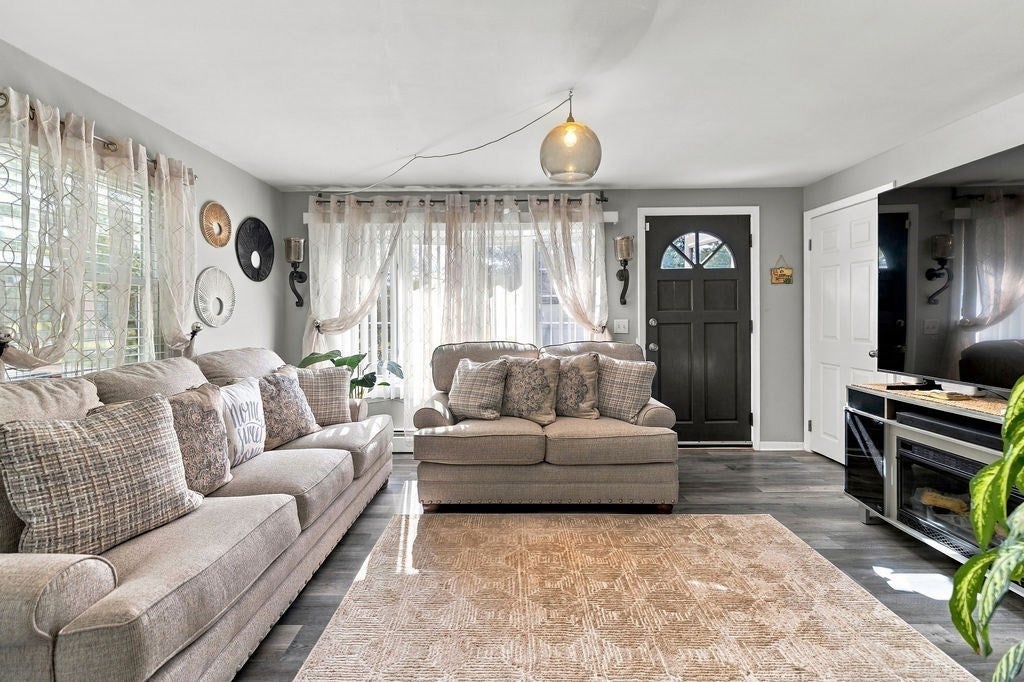 24 Vincenzo Drive