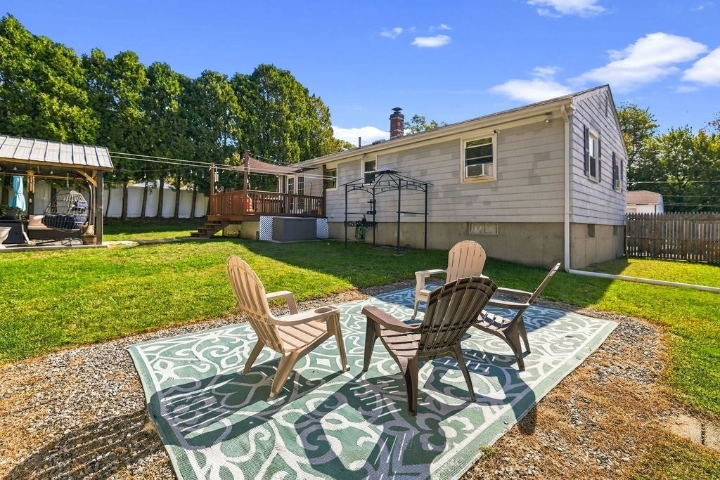 24 Vincenzo Drive, West Warwick, RI, 24 Vincenzo Drive, West Warwick, RI Photo #24