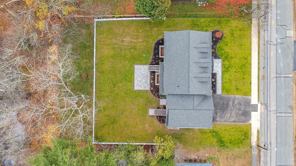 Natick, Massachusetts 01760, United States, 6 Bedrooms Bedrooms, ,6 BathroomsBathrooms,Residential,Active,245743