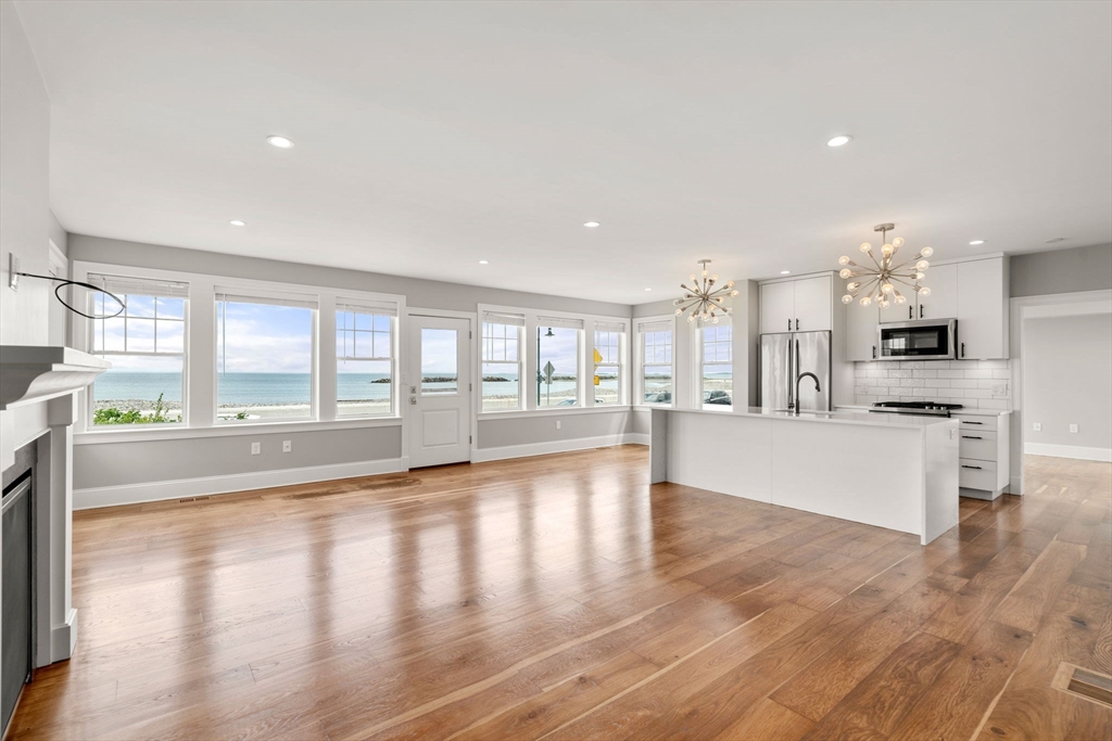 176 Winthrop Shore Dr 1
