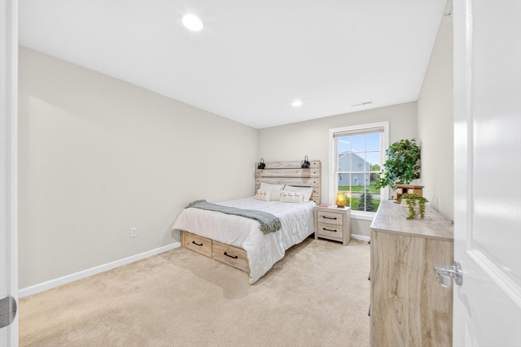 24 Cherry Ln #24, Hopkinton, MA, 24 Cherry Ln #24, Hopkinton, MA Photo #31