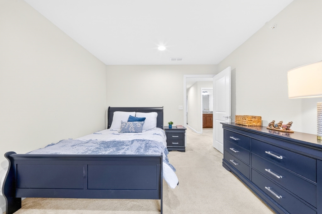 24 Cherry Ln #24, Hopkinton, MA, 24 Cherry Ln #24, Hopkinton, MA Photo #27