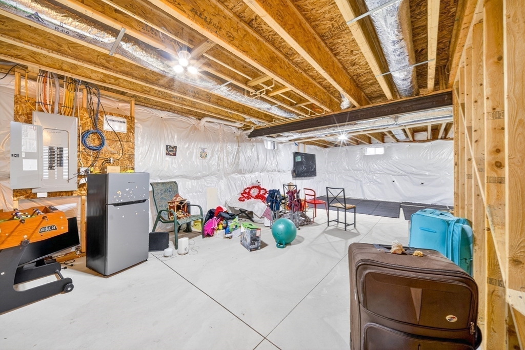 24 Cherry Ln #24, Hopkinton, MA, 24 Cherry Ln #24, Hopkinton, MA Photo #42