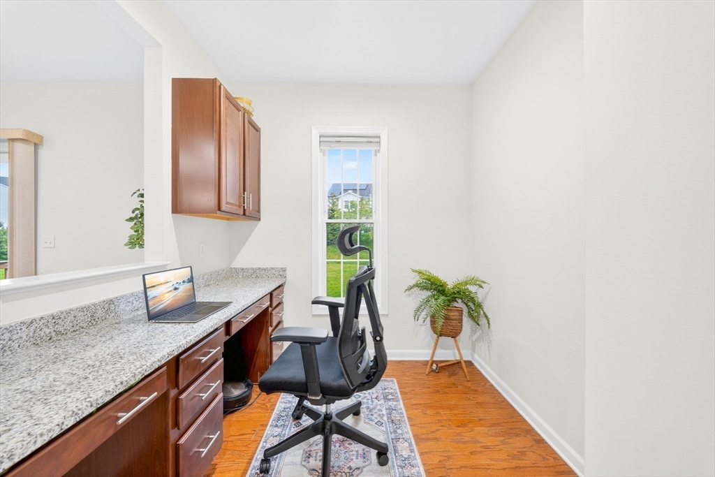 24 Cherry Ln #24, Hopkinton, MA, 24 Cherry Ln #24, Hopkinton, MA Photo #15