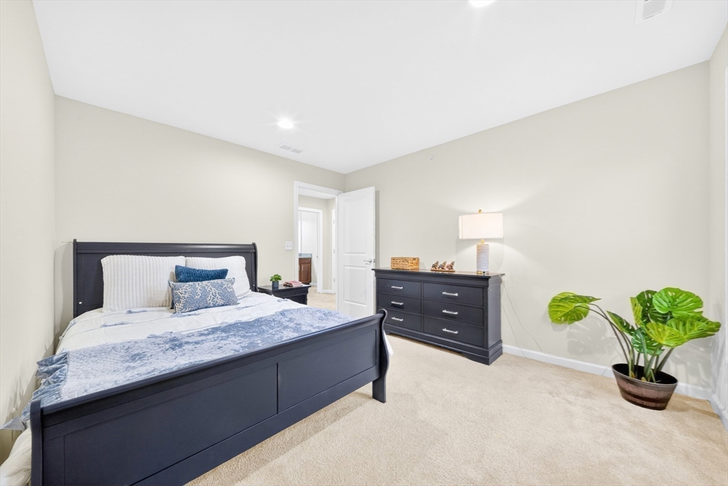 24 Cherry Ln #24, Hopkinton, MA, 24 Cherry Ln #24, Hopkinton, MA Photo #25