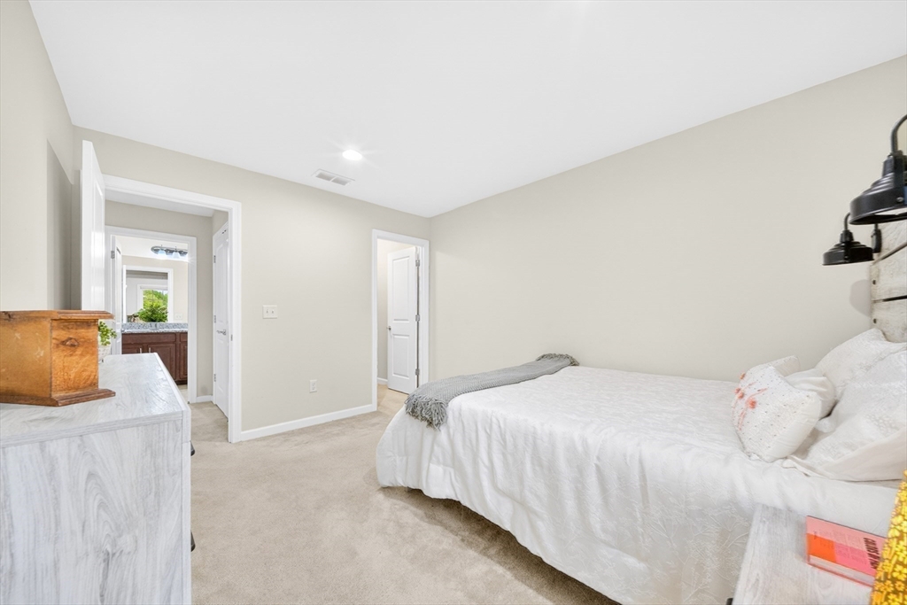 24 Cherry Ln #24, Hopkinton, MA, 24 Cherry Ln #24, Hopkinton, MA Photo #32