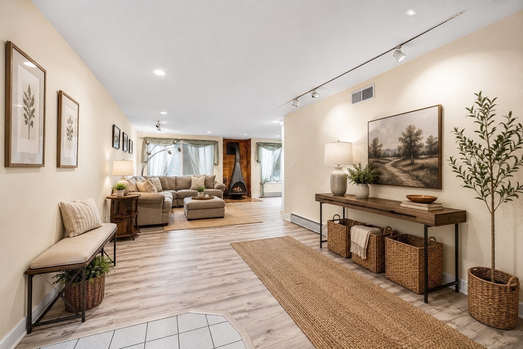 27 Randy Rd