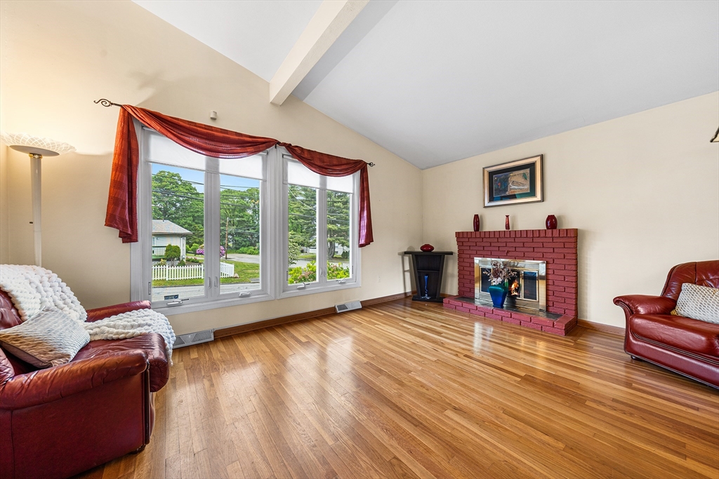 27 Randy Rd