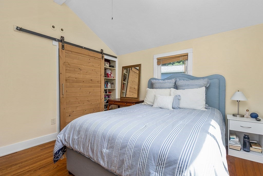 6 Pine St, Medfield, MA Photo #24