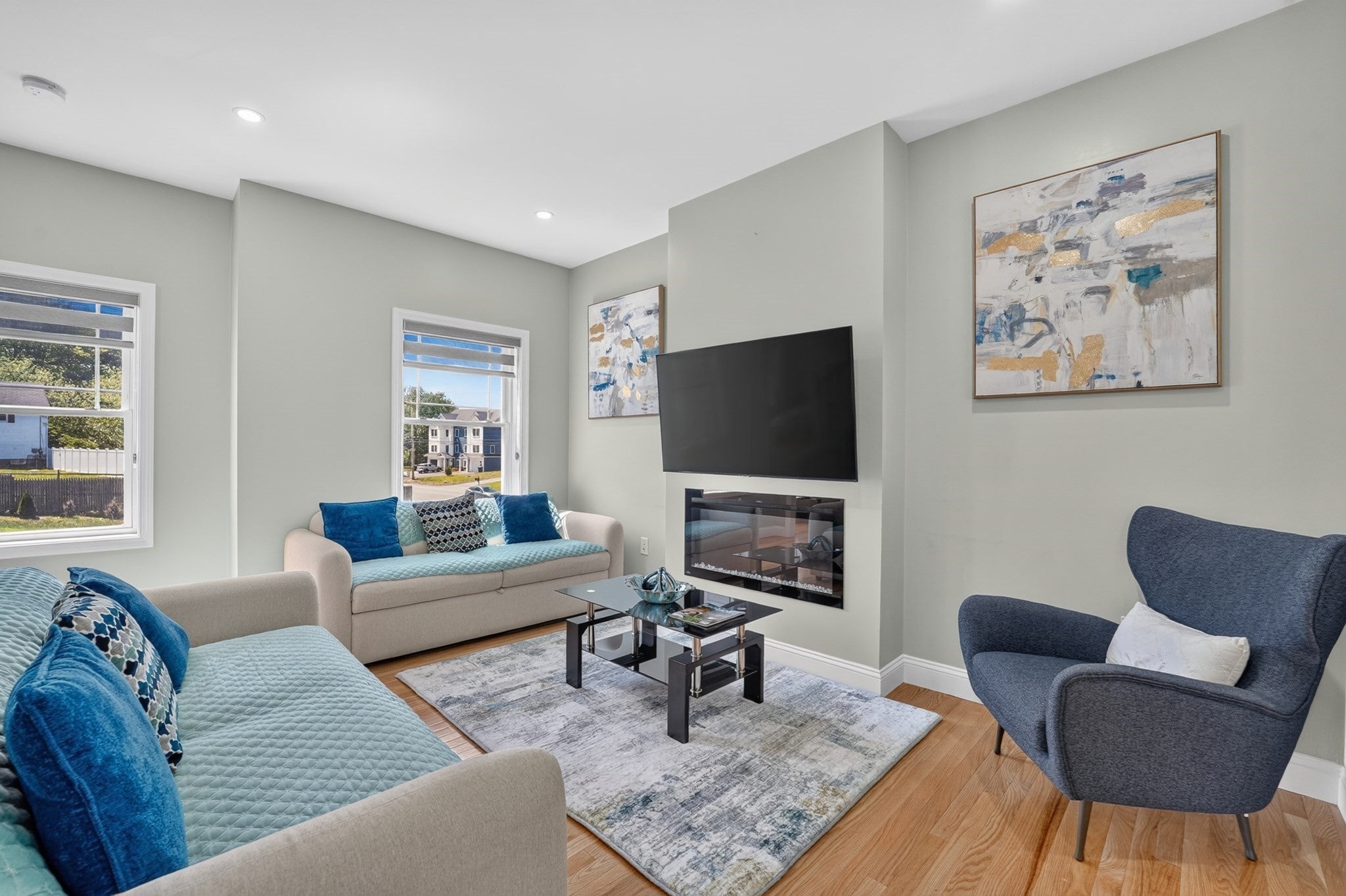 4 Jackson Rd 4, Chelmsford MA 01863