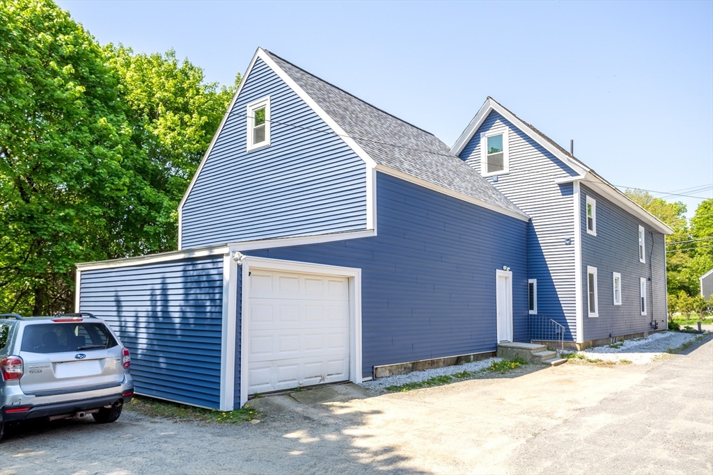 15 Central St