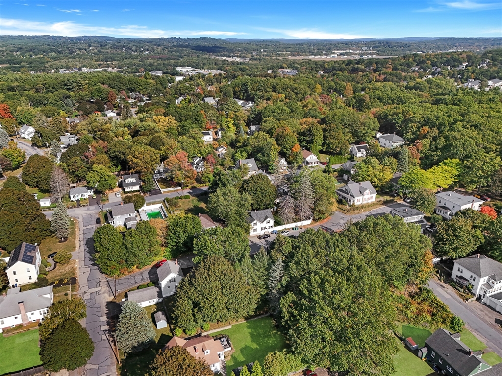 20 Pleasantview Ave