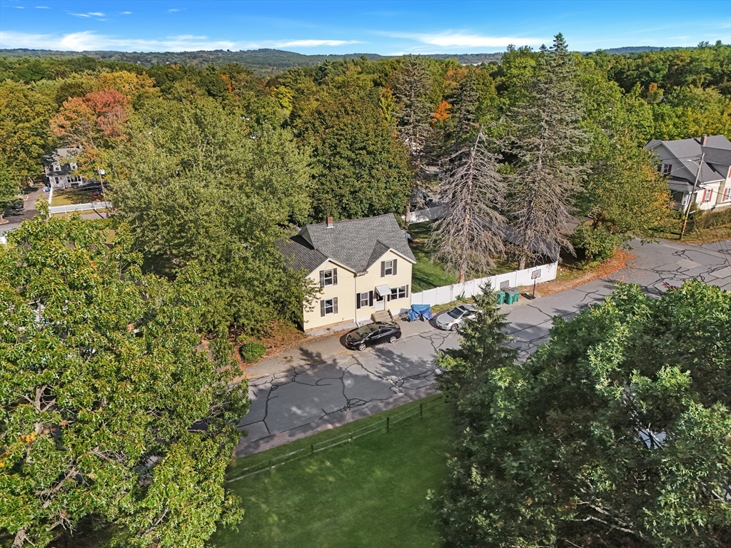 20 Pleasantview Ave