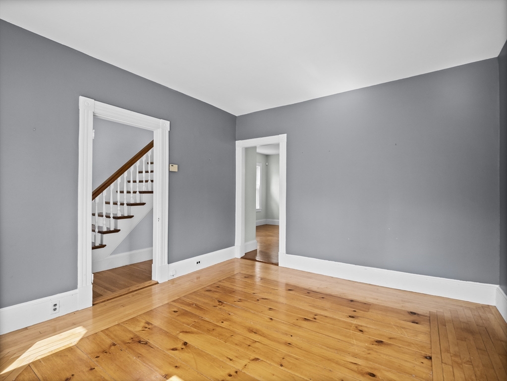 19 Evergreen St