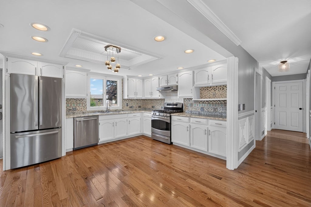 202 Oman St, Fall River, MA Photo #6