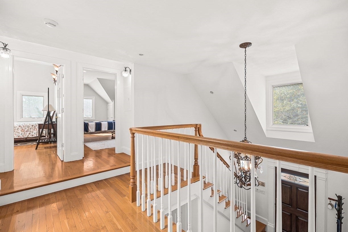 21 Amberwood Dr, Winchester, MA Photo #22