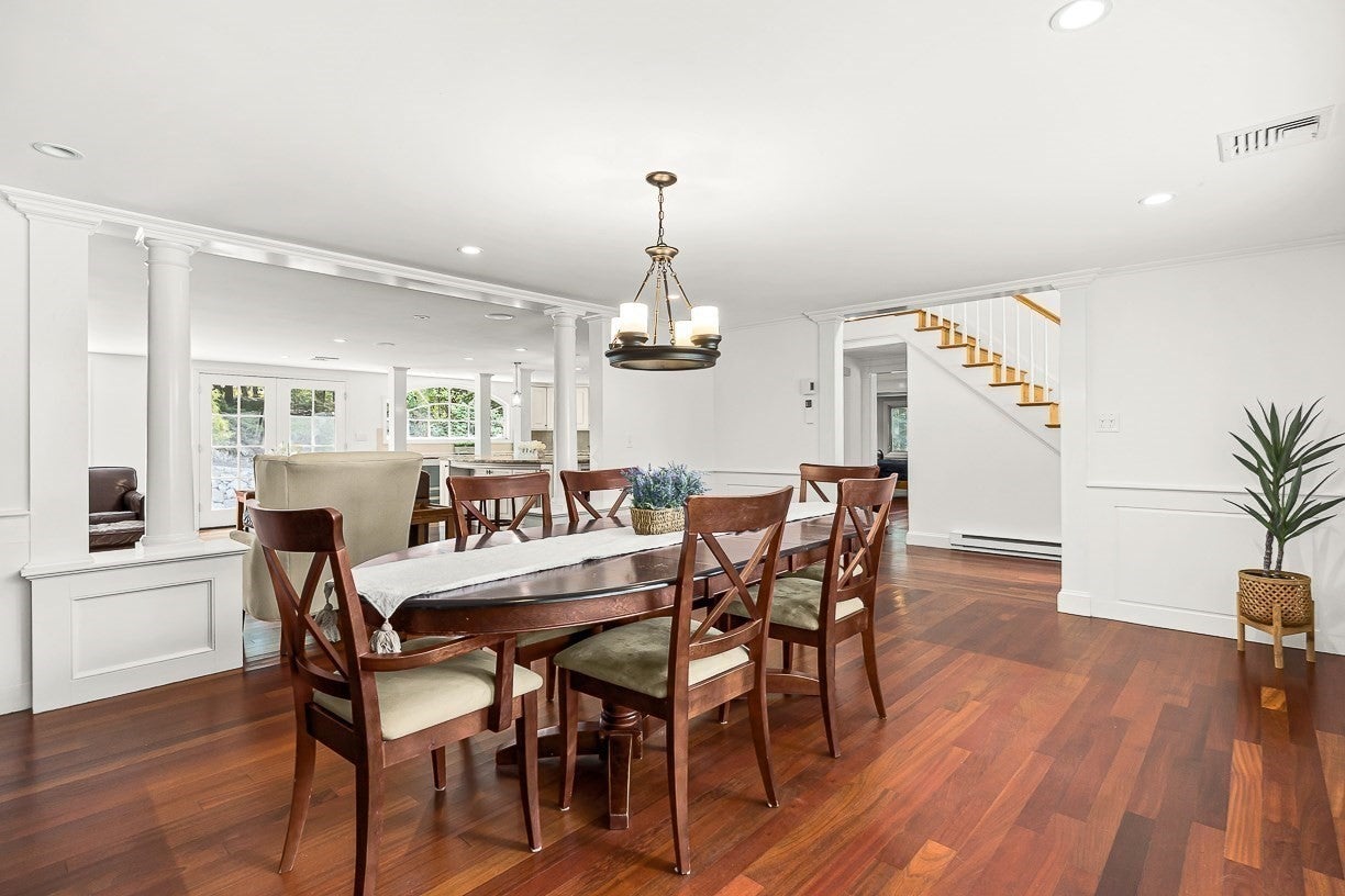 21 Amberwood Dr, Winchester, MA Photo #12
