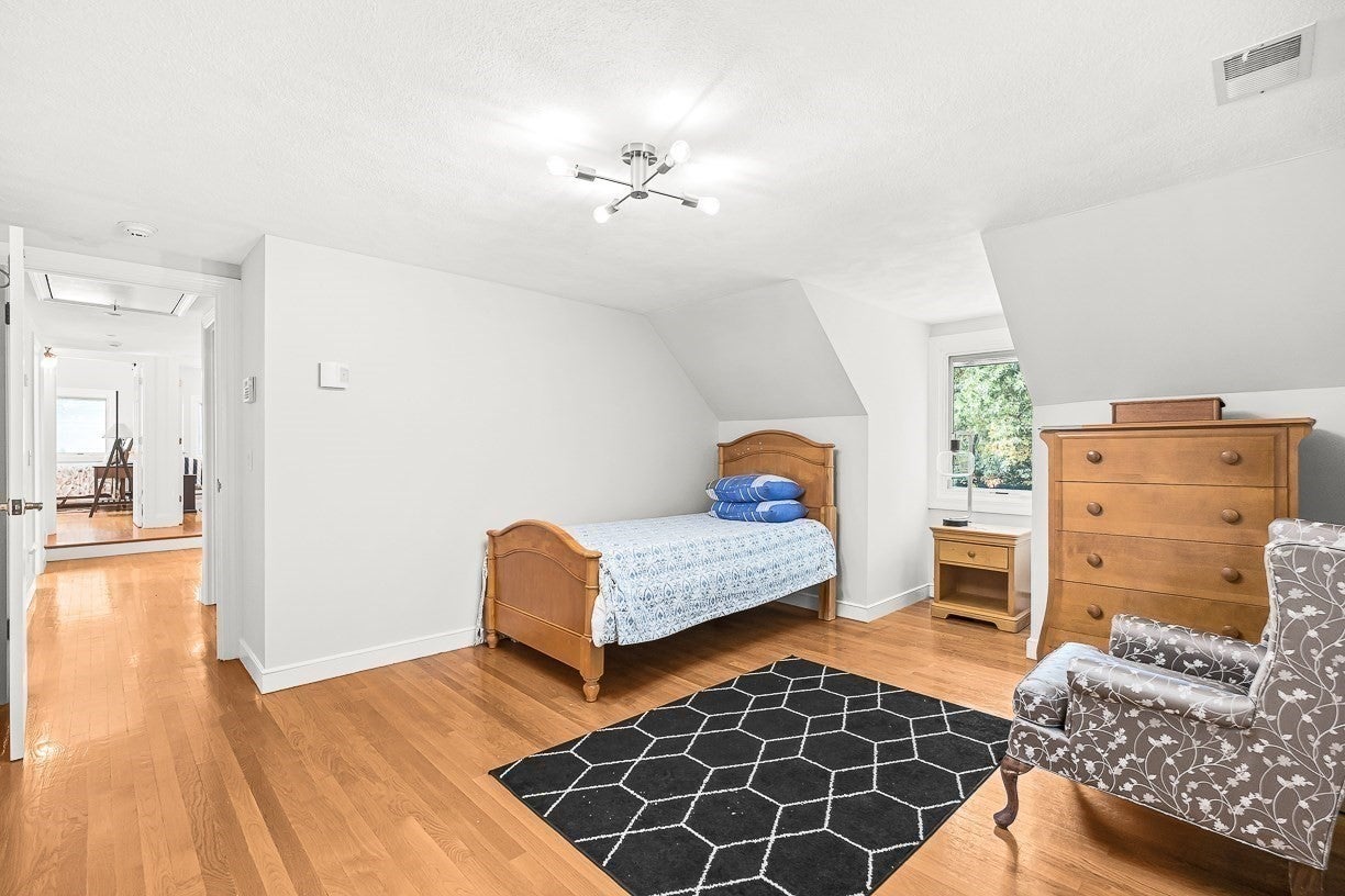 21 Amberwood Dr, Winchester, MA Photo #33