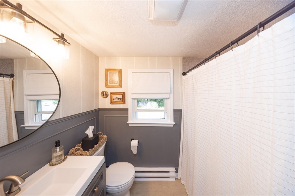 29 Warren Ave, Leicester, MA, 29 Warren Ave, Leicester, MA Photo #11