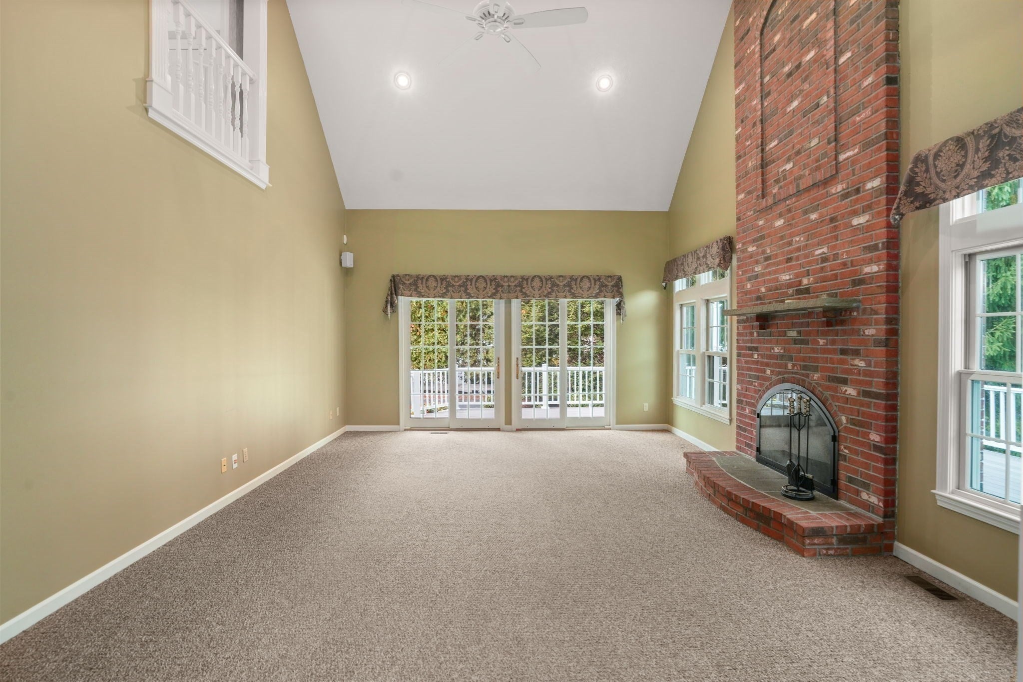 9 Fieldstone Dr, Shrewsbury, MA, 9 Fieldstone Dr, Shrewsbury, MA Photo #18