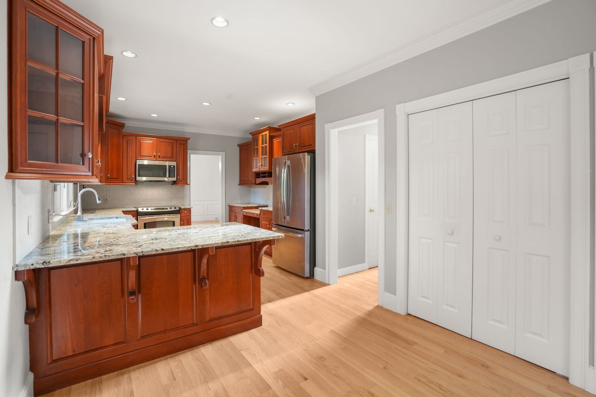 9 Fieldstone Dr, Shrewsbury, MA, 9 Fieldstone Dr, Shrewsbury, MA Photo #14