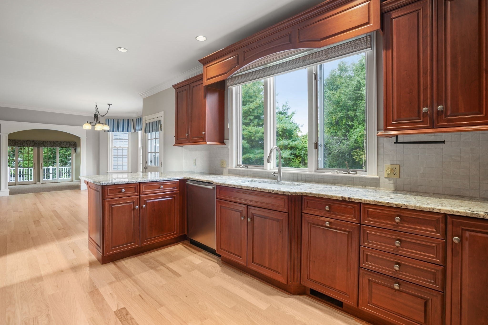 9 Fieldstone Dr, Shrewsbury, MA, 9 Fieldstone Dr, Shrewsbury, MA Photo #12