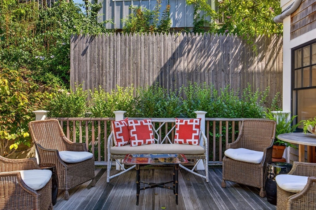446 Commercial Street #2, Provincetown, MA Photo #23