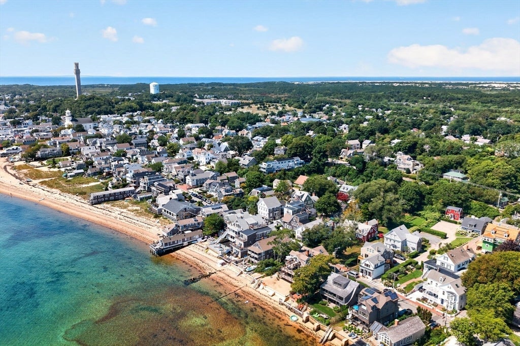 446 Commercial Street #2, Provincetown, MA Photo #34