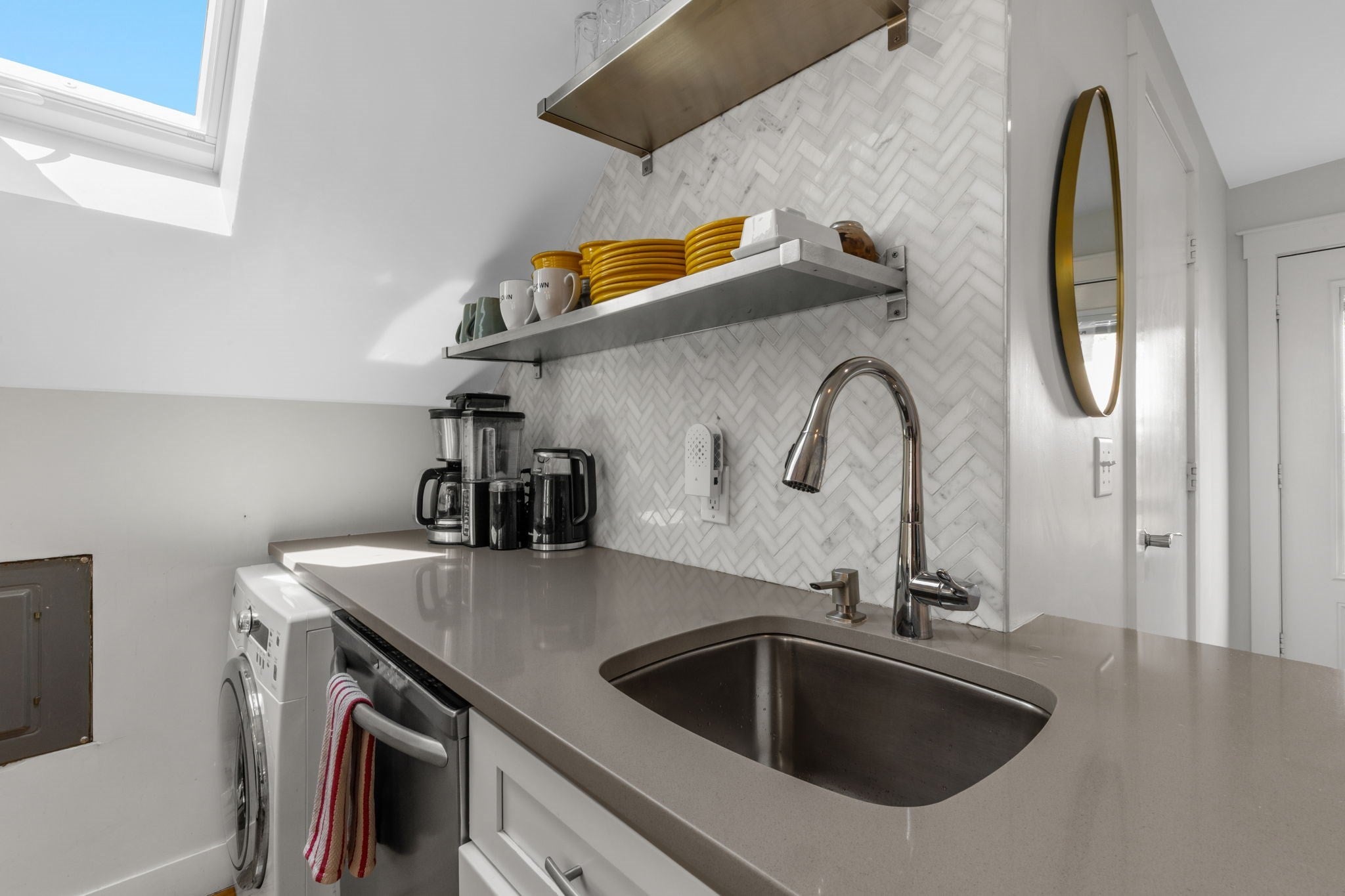 15 Winthrop St #C, Provincetown, MA Photo #5