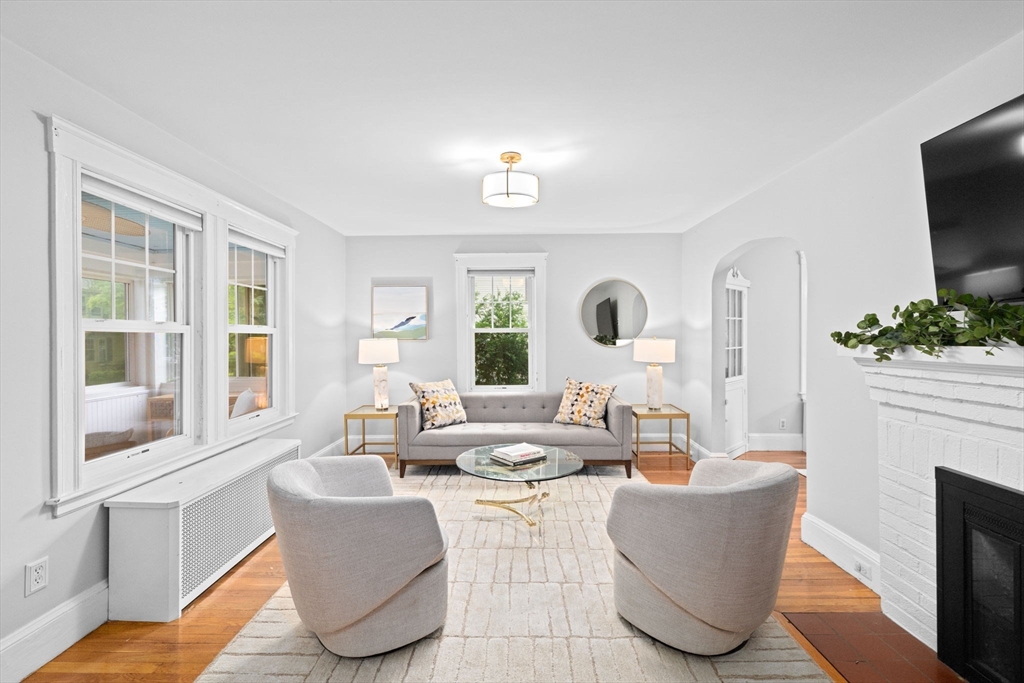 102 Franklin St