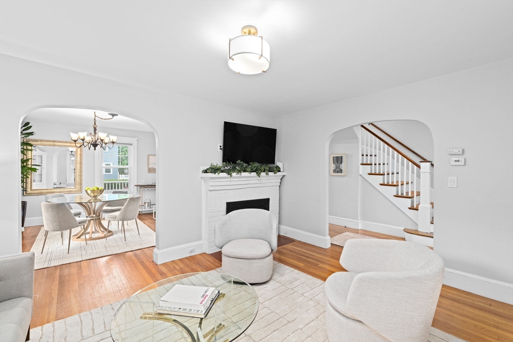 102 Franklin St