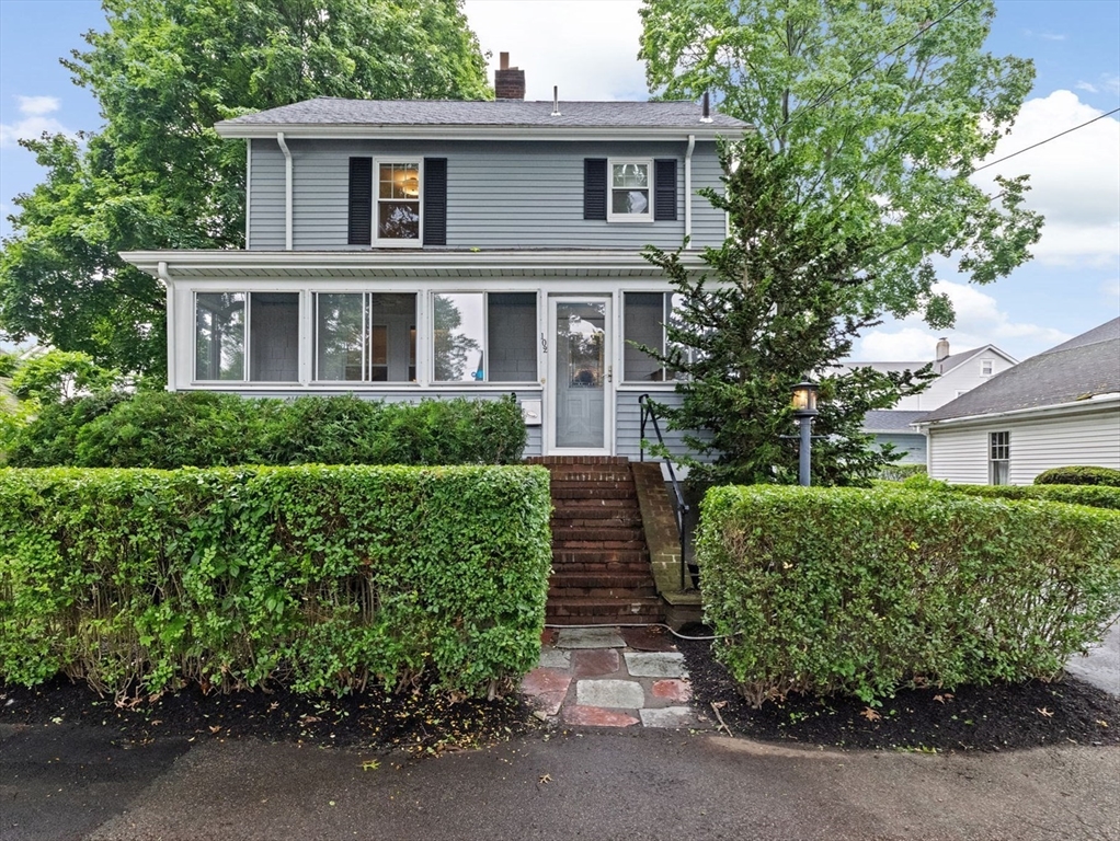 102 Franklin St