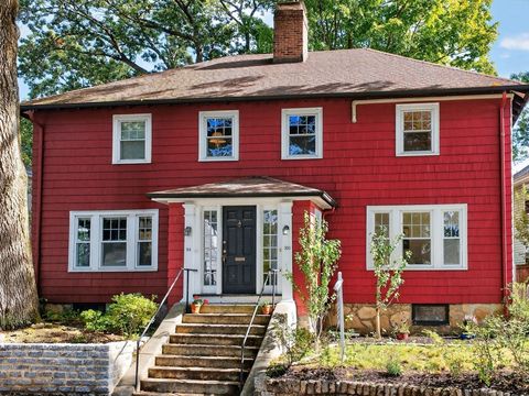 98 Bourne St Boston MA 02130