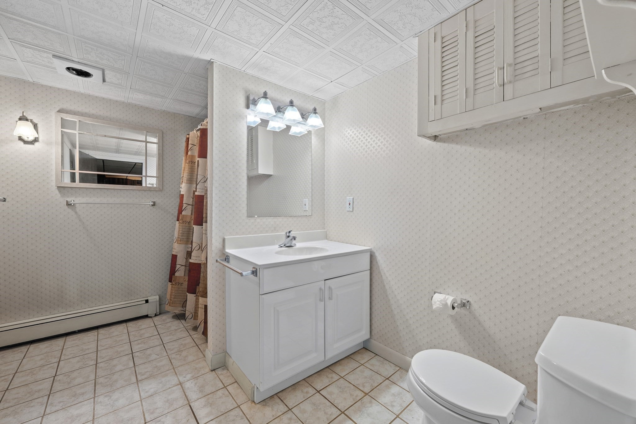 42 Pinebrook Lane, Holden, MA Photo #23