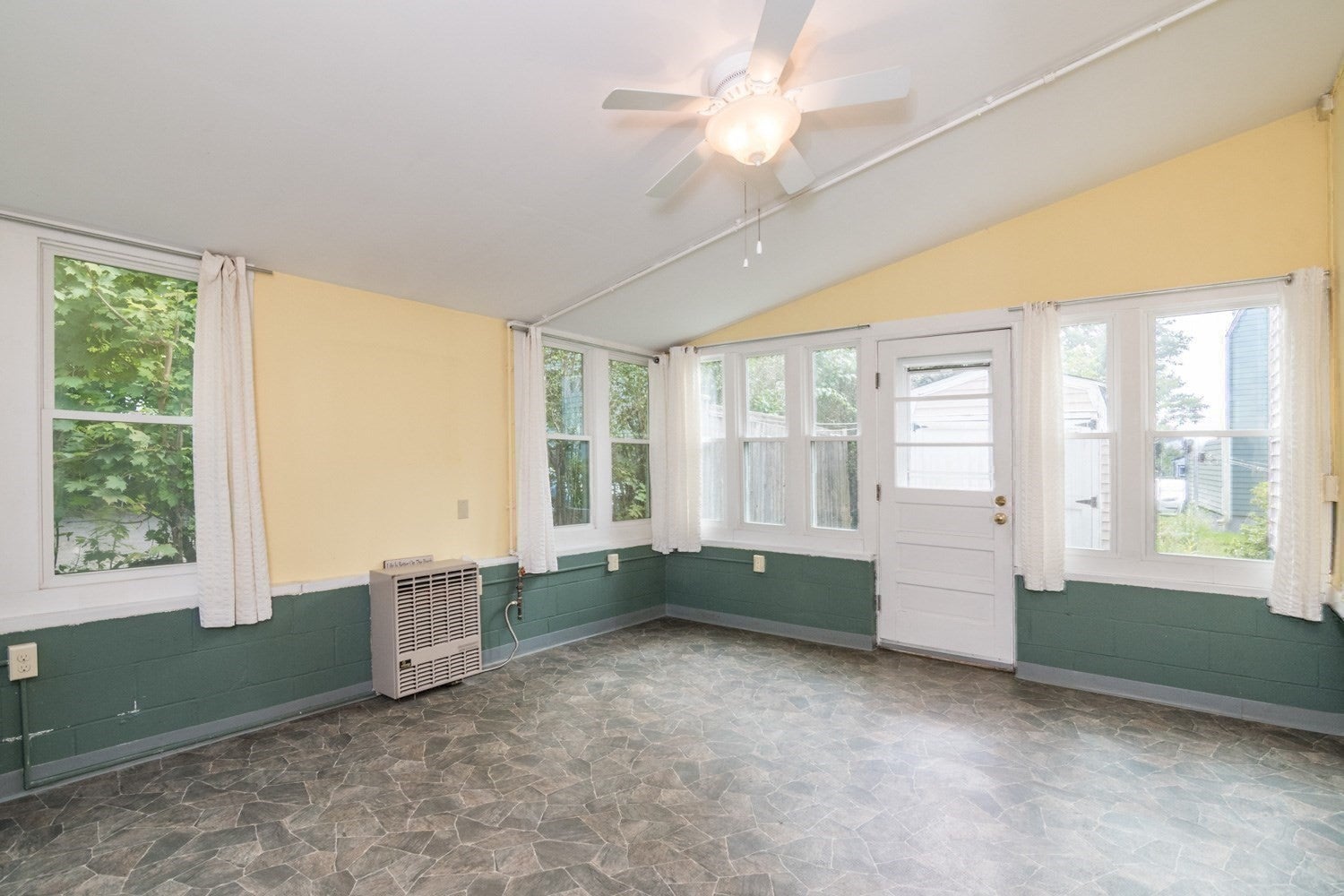 59 North St, Northampton, MA, 59 North St, Northampton, MA Photo #27