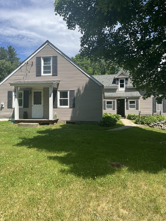 19 Greenwich Plains Rd