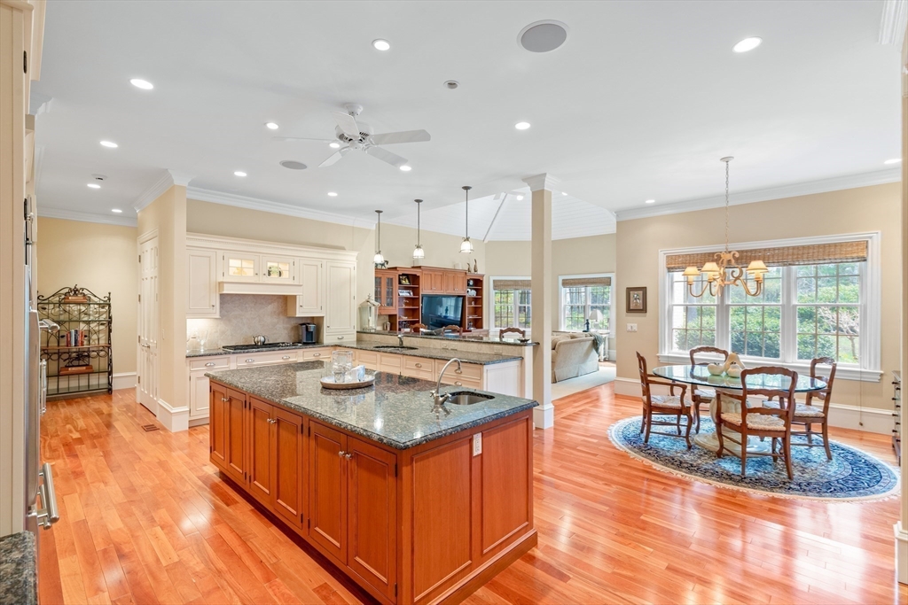 93 Oyster Way
